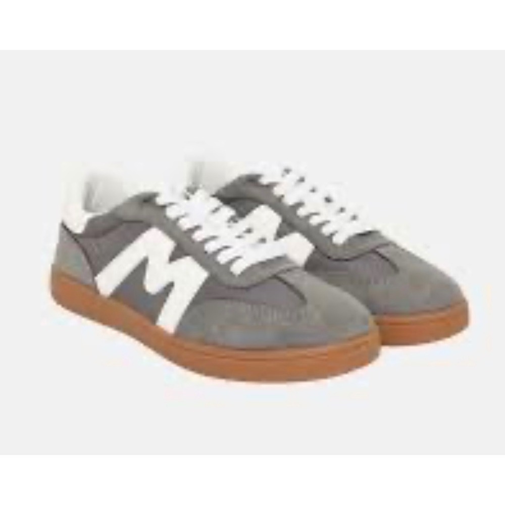 Women's Steve Madden Gremlinn sneakers grey suede upper gum rubber sole 6.5
